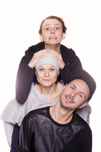 Novy-Ruch-Teatr_od góry-Agnieszka-Dziewa-Agnieszka-Charkot-Piotr-Soroka_foto-GoPhoto.pl